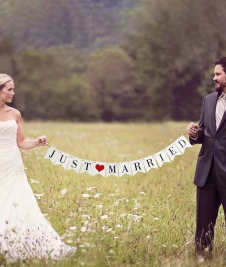 JUST MARRIED BUNTING BANNER