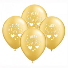 Load image into Gallery viewer, JUST MARRIED BALLOONS
